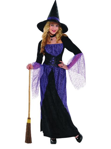 Discover the Magic of a Pretty Potion Witch Costume
